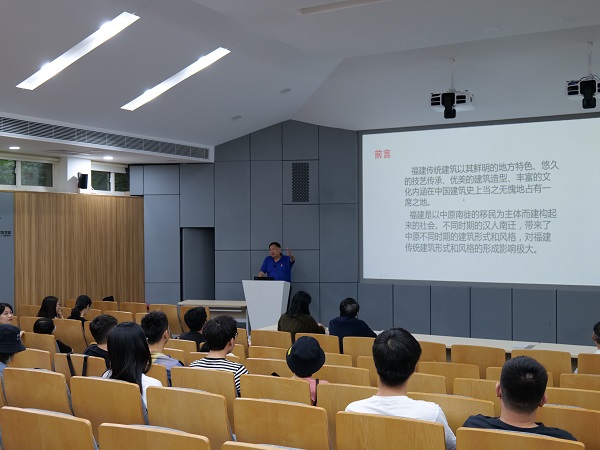 戴老师开场.JPG