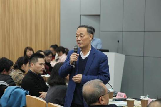 第二单元点评（告必征）